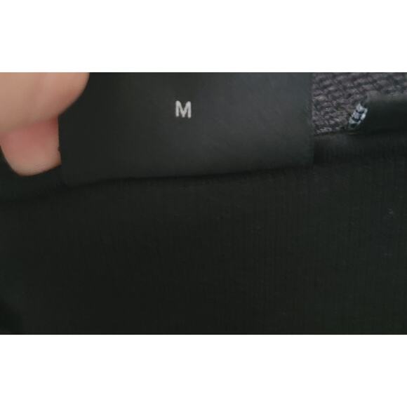 Hugo Boss- Men's Sidney Zip Neck Sweater- Black in color- size Medium - Picture 6 of 11